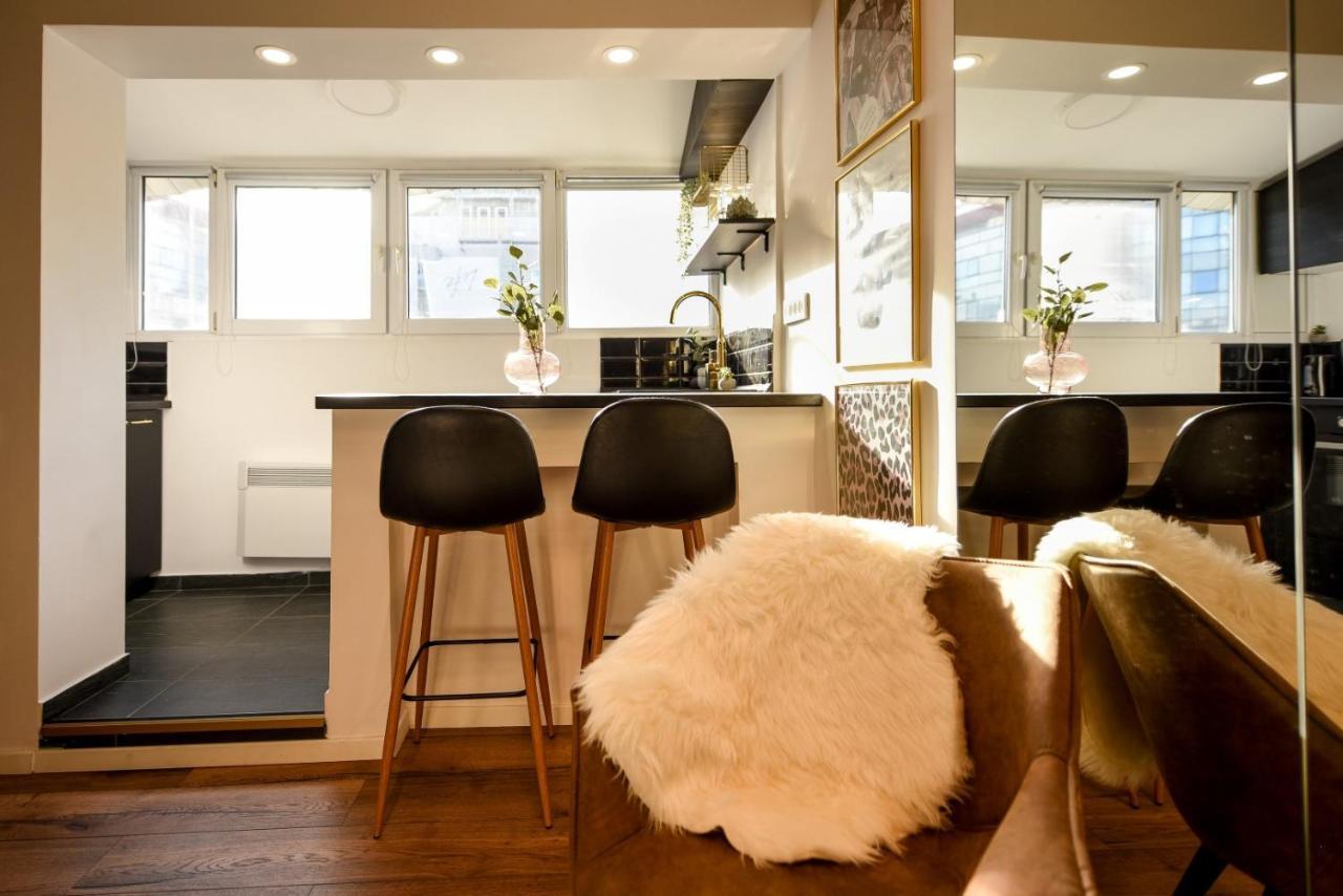 Calea Victoriei Modern Studio - Escape In The City Center Букурещ Екстериор снимка