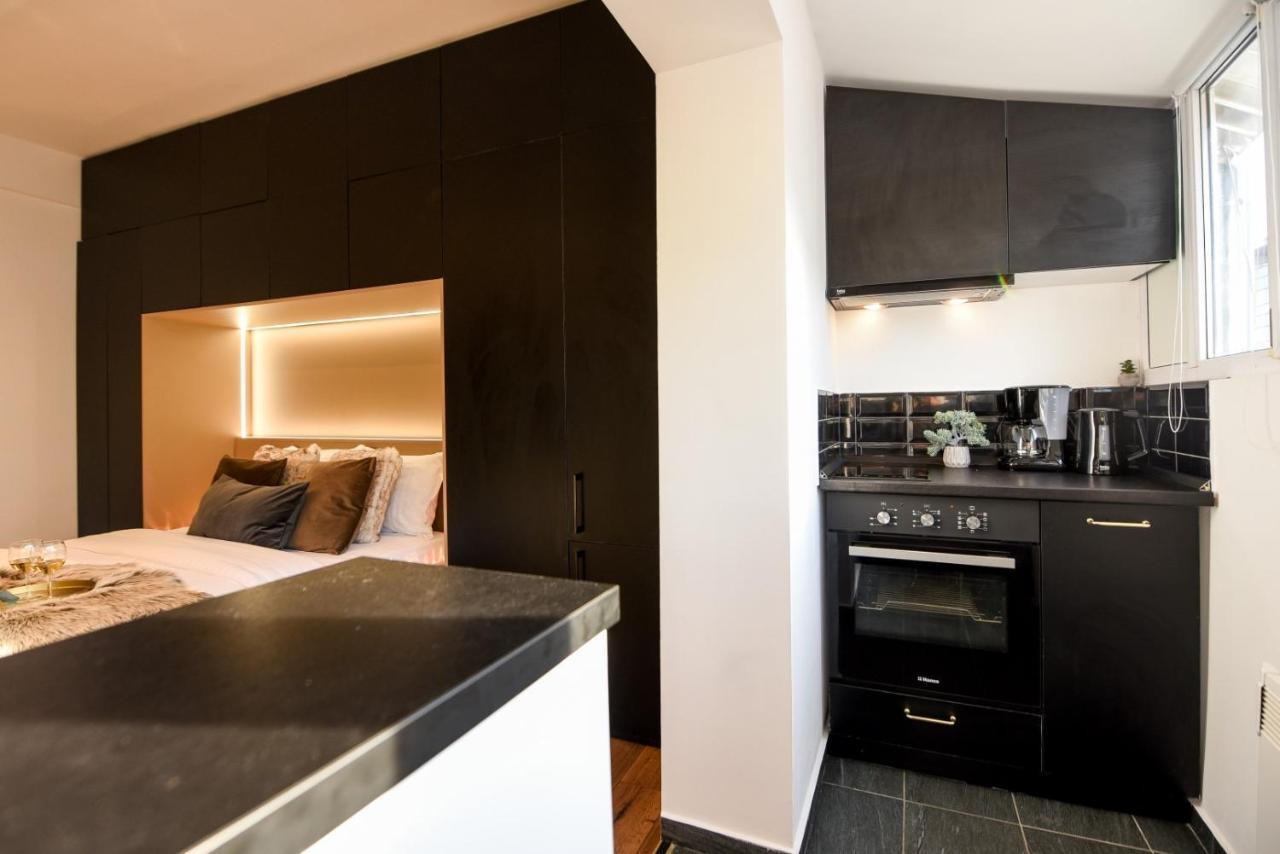Calea Victoriei Modern Studio - Escape In The City Center Букурещ Екстериор снимка