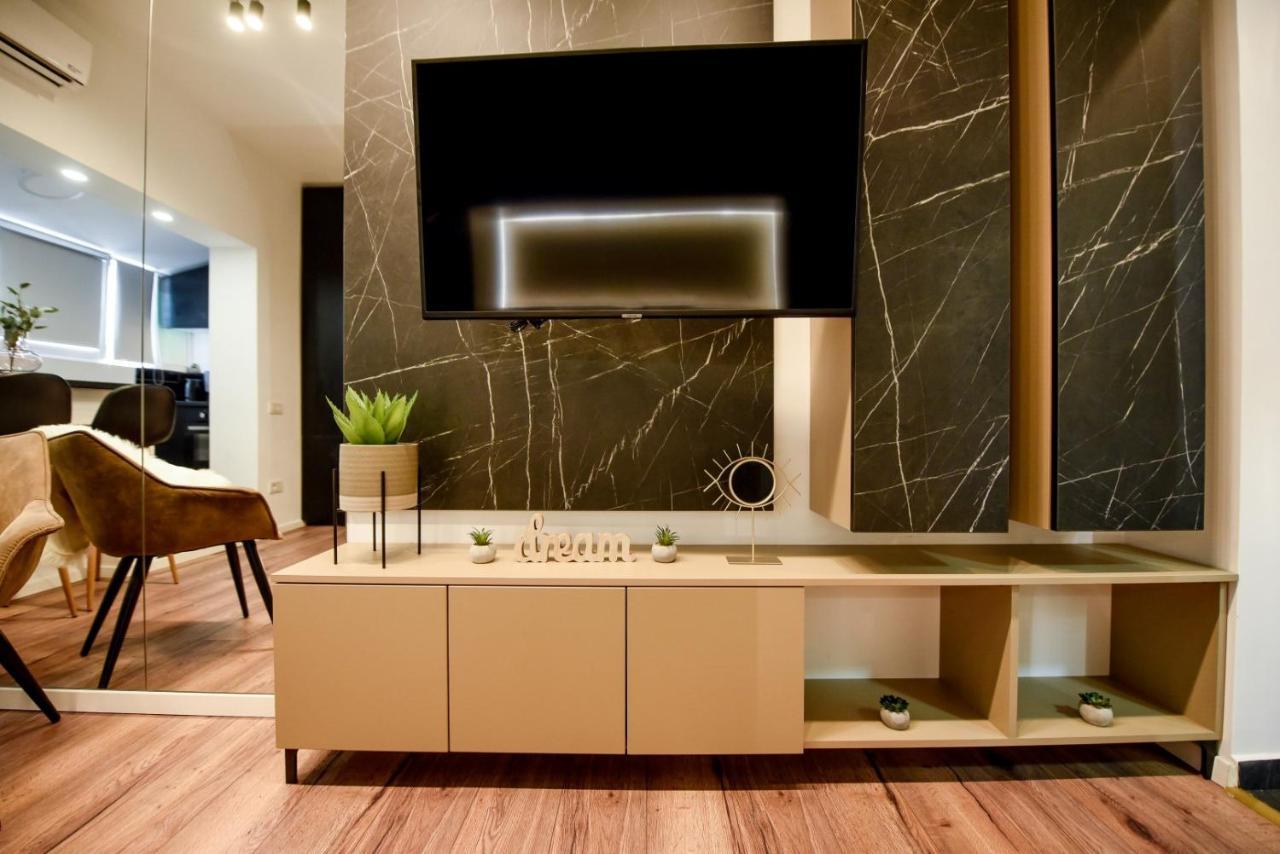 Calea Victoriei Modern Studio - Escape In The City Center Букурещ Екстериор снимка
