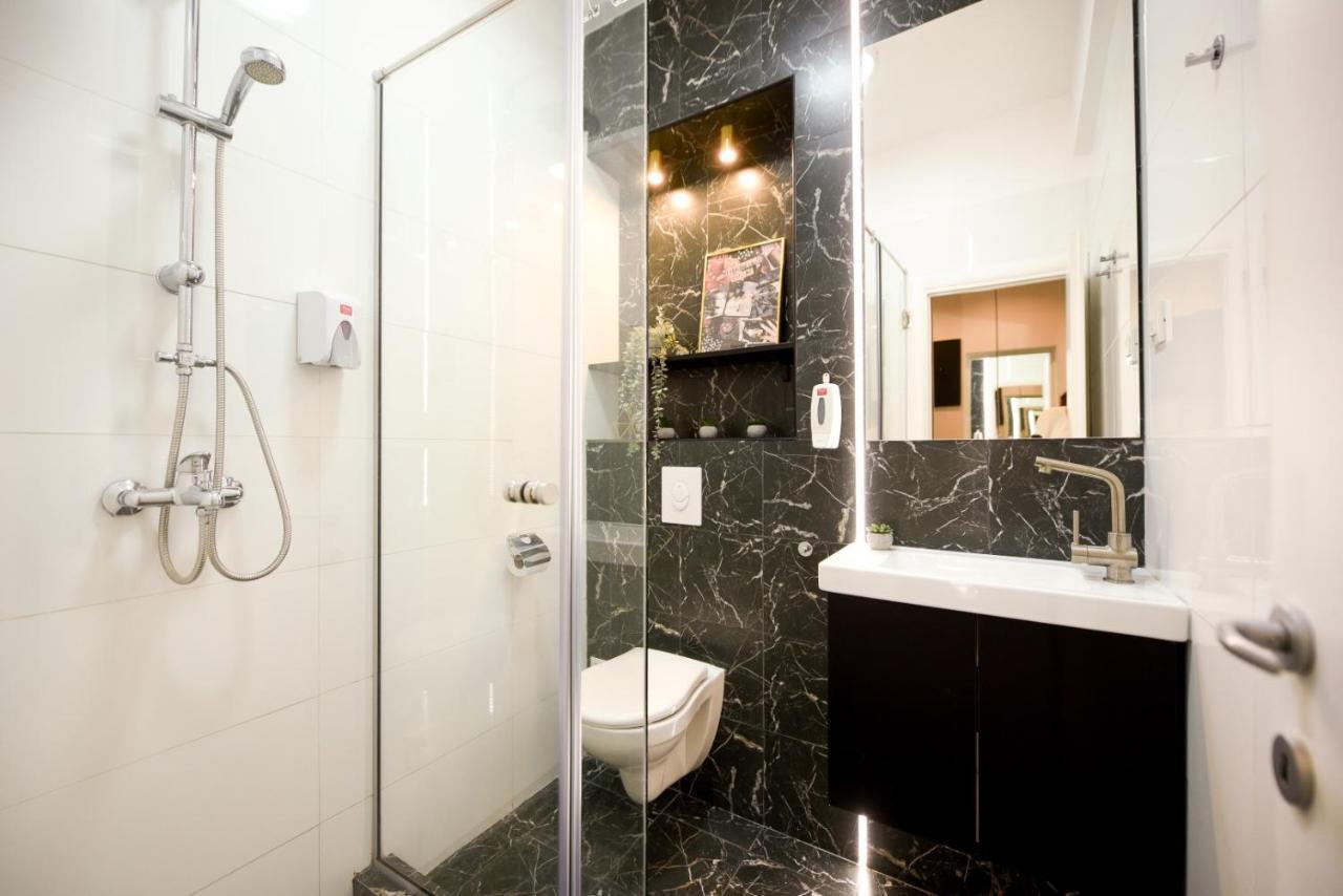 Calea Victoriei Modern Studio - Escape In The City Center Букурещ Екстериор снимка