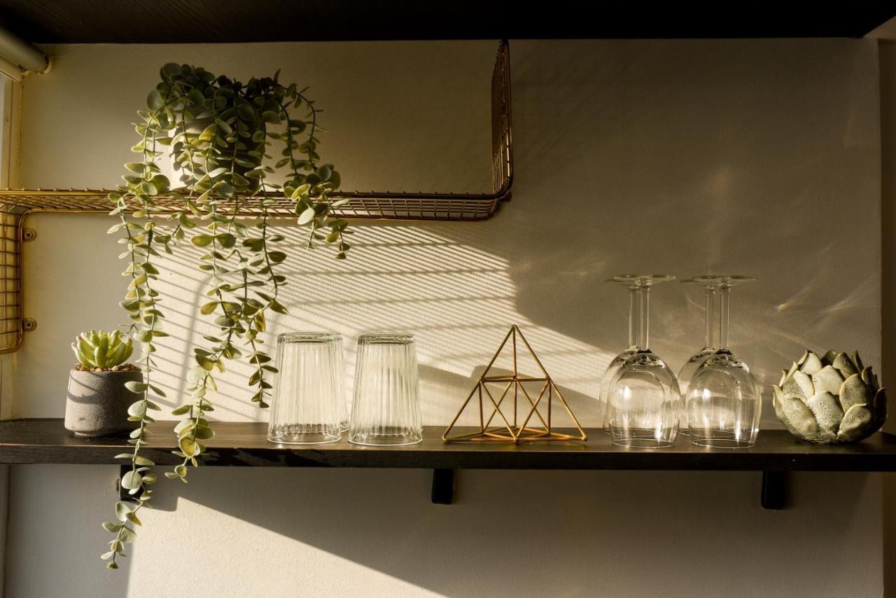 Calea Victoriei Modern Studio - Escape In The City Center Букурещ Екстериор снимка