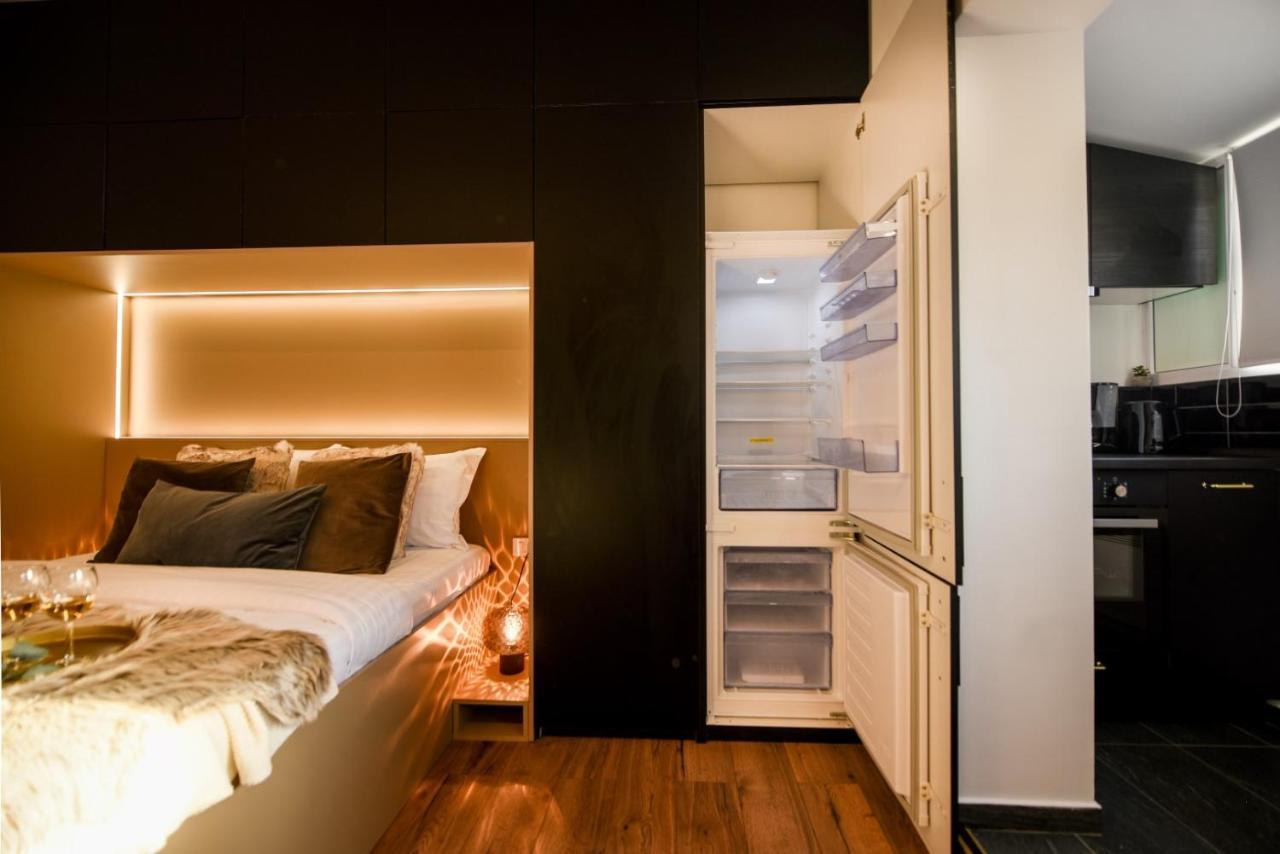 Calea Victoriei Modern Studio - Escape In The City Center Букурещ Екстериор снимка