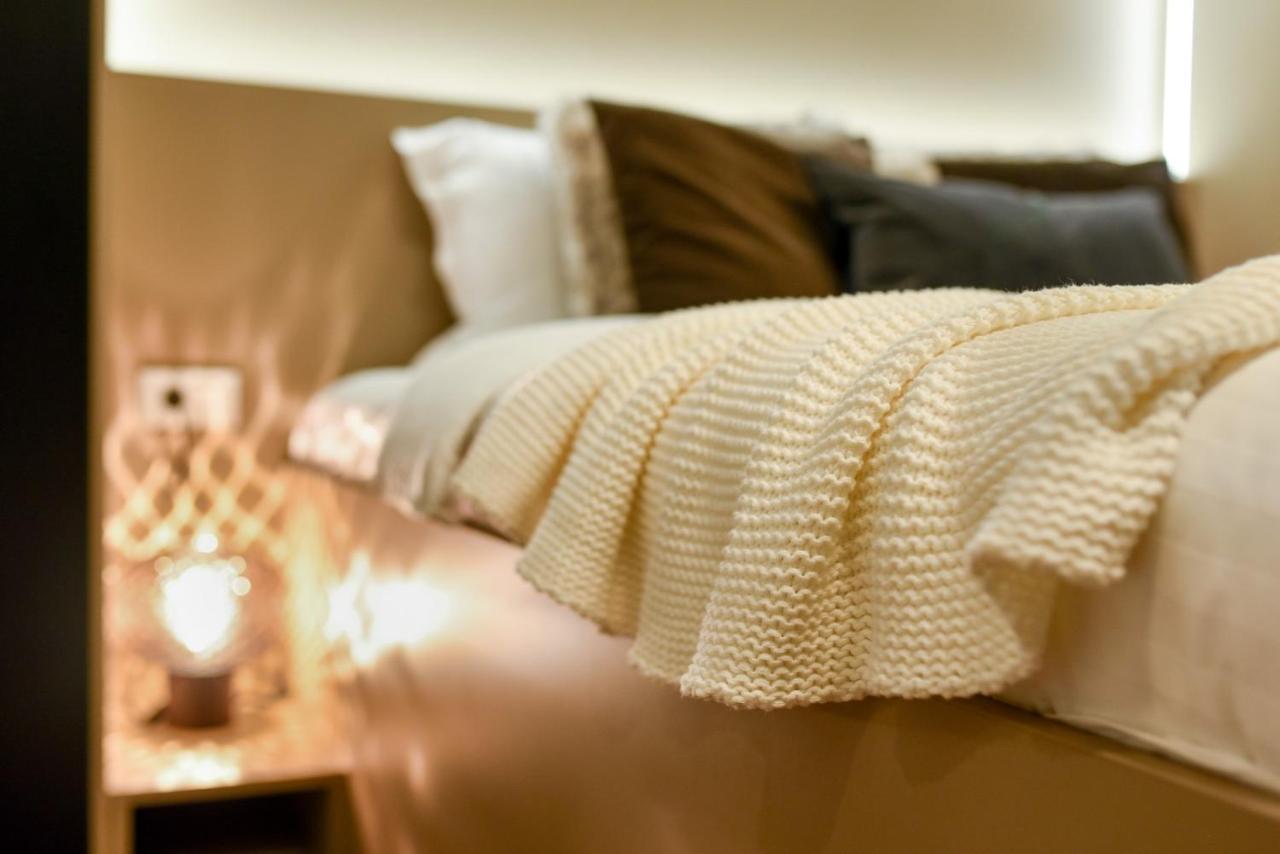 Calea Victoriei Modern Studio - Escape In The City Center Букурещ Екстериор снимка